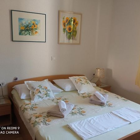 Apartman Hibiskus Apartman Bol Kültér fotó