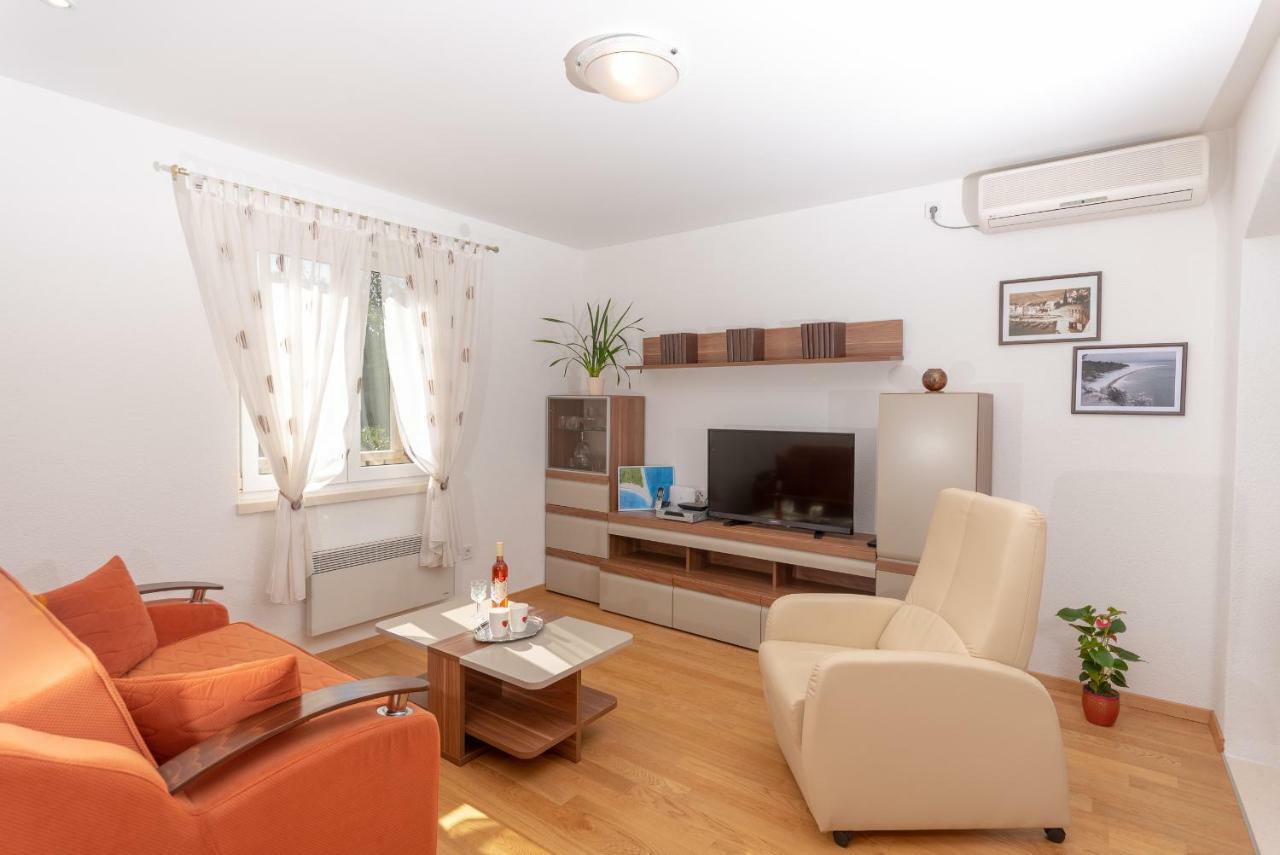 Apartman Hibiskus Apartman Bol Kültér fotó