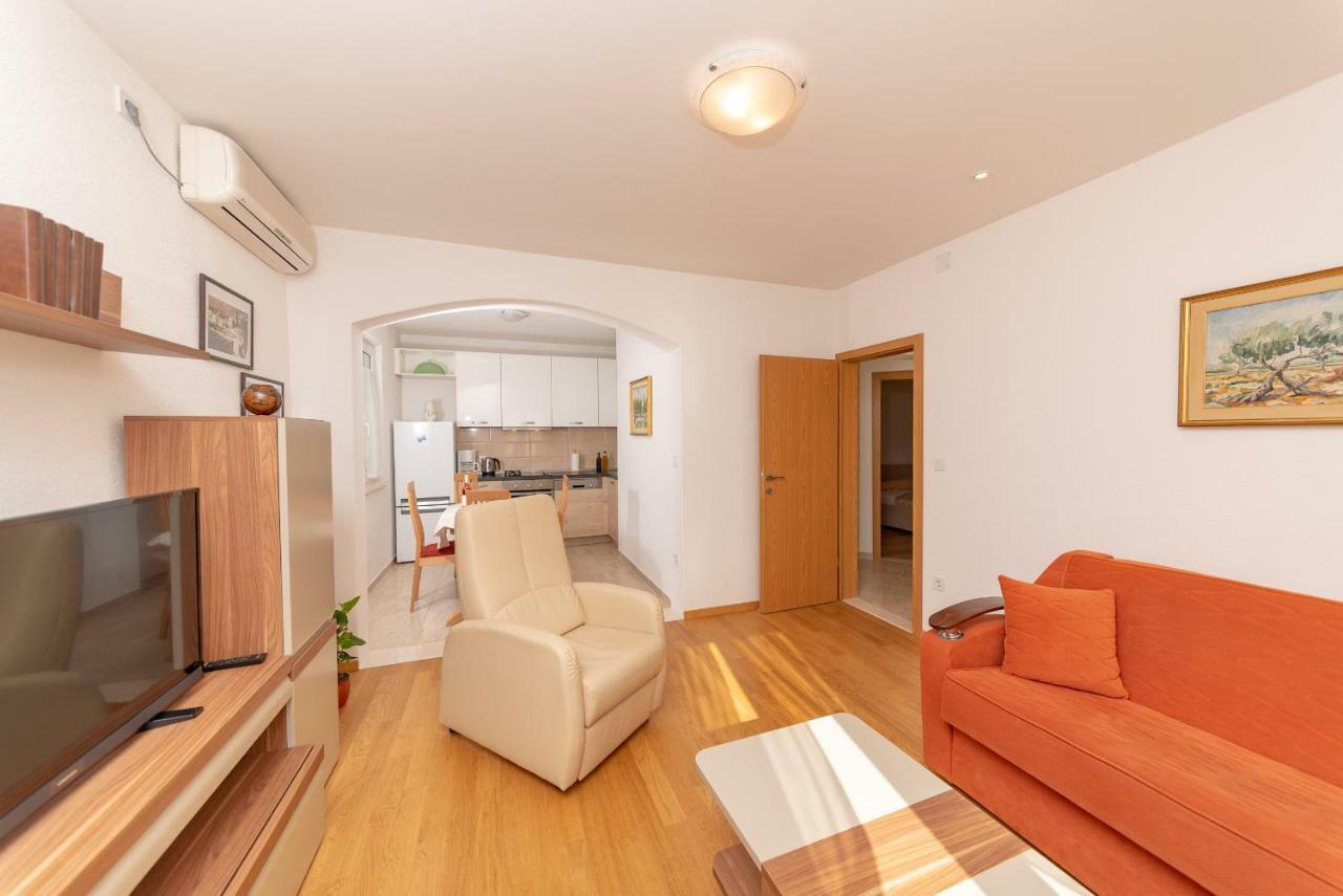 Apartman Hibiskus Apartman Bol Kültér fotó